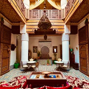 ryad-zahrat-fes.hotelfesmorocco.com/